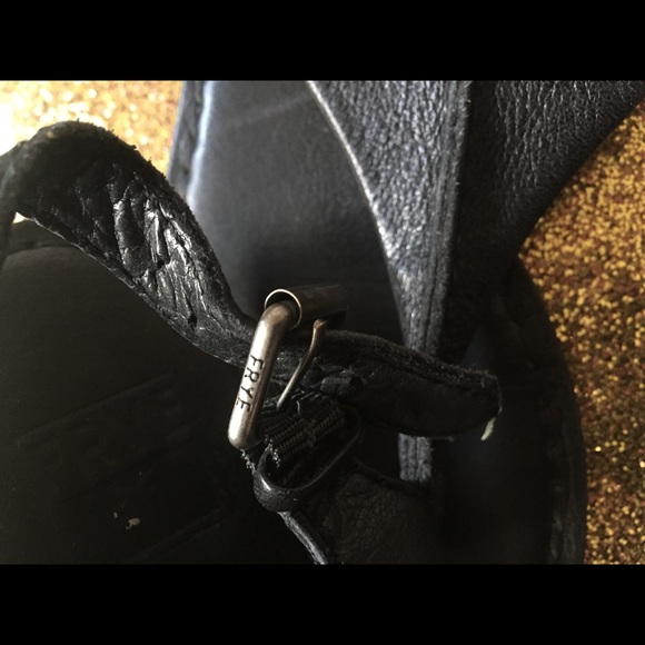 FRYE LEATHER T-STRAP CLASSY GORG BLACK Sandals RARE COMFY BOHO - Picture 5 of 6